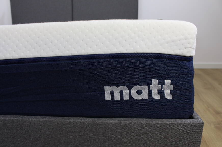 matelas matt sleeps housse